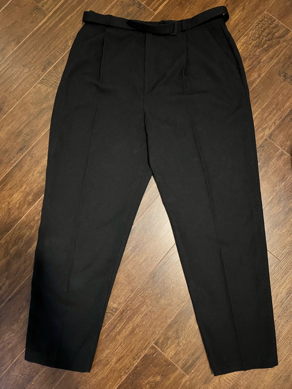 VIPetites Vintage Black Pleated Pants